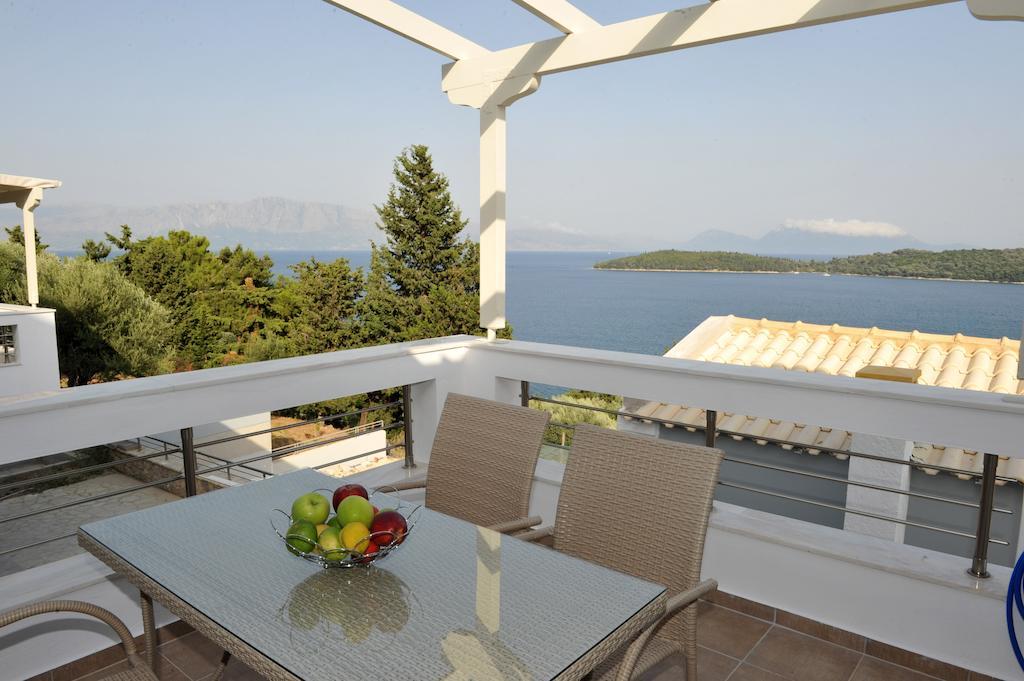 Lemon Tree Villa Nidhrion Rum bild